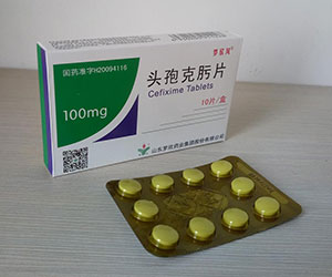 ��������ͷ�߿��Ƭ