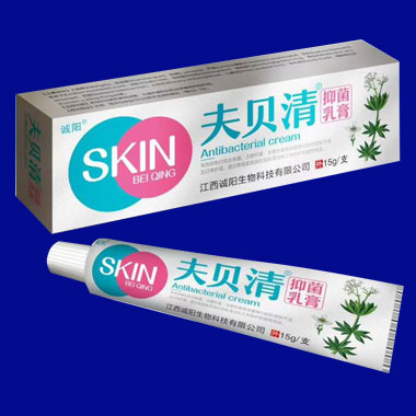 �����־����